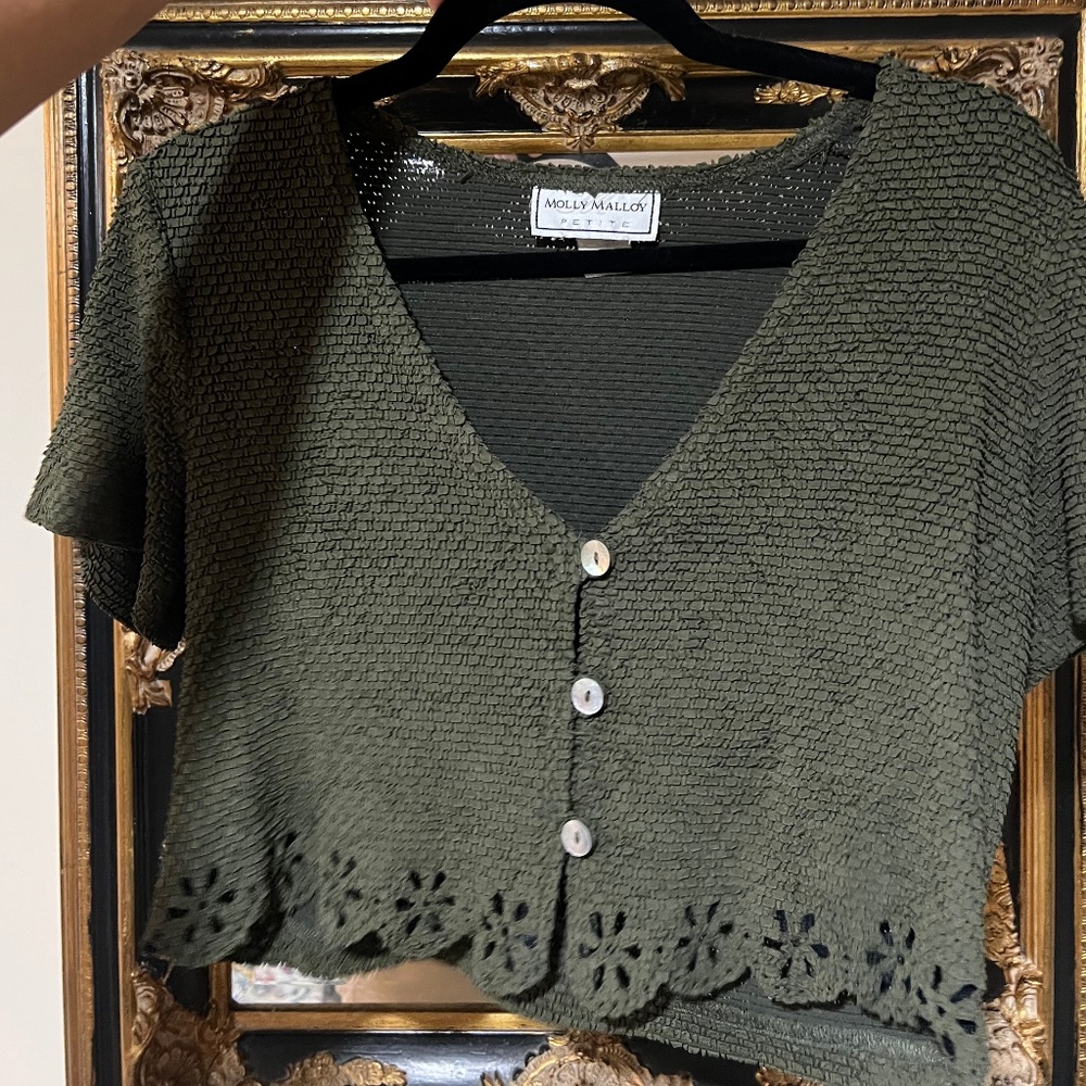 Green Cropped Short Sleeved Button Down